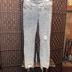 Rock & Republic Distressed Light Blue Women's Jeans, 8